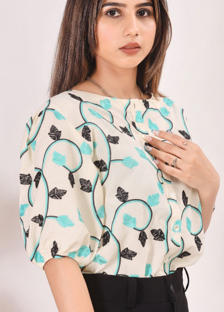 Embroidered Women's Puffed Sleeve Top