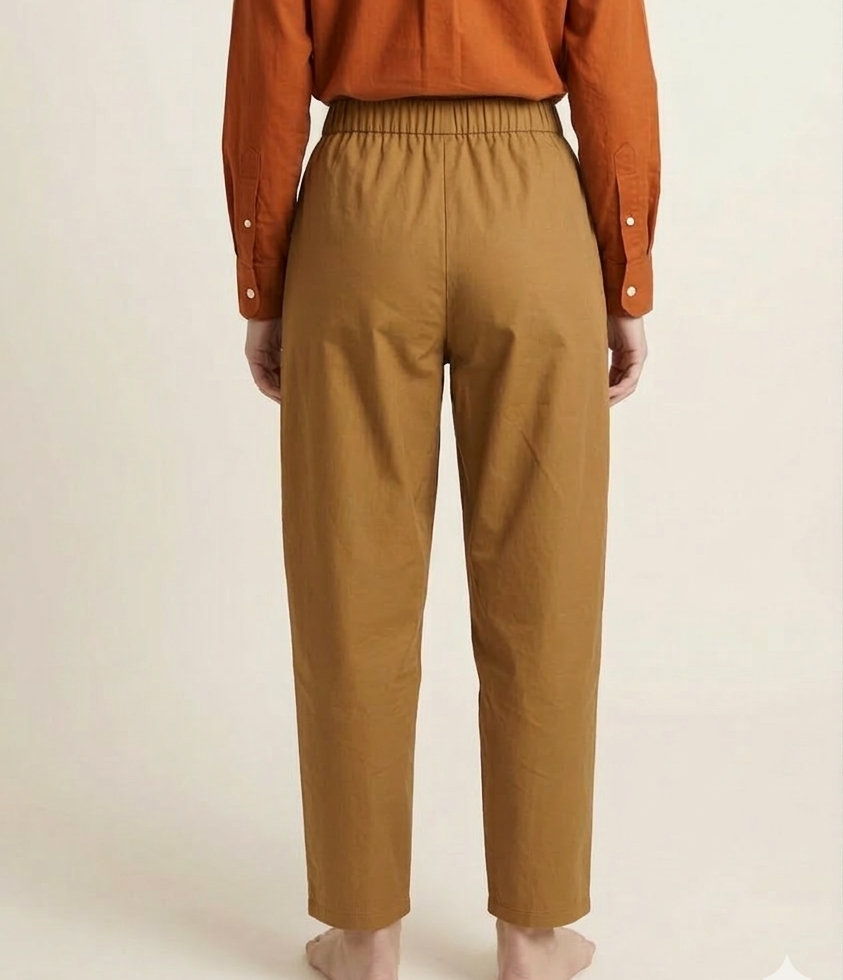 Women's Tapered Cotton – Relaxed Fit Pleated Trousers in Mustard Brown