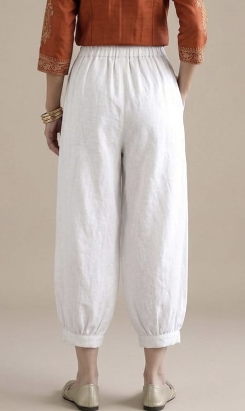 Women Casual Elastic Waist White Cropped Balloon Pants with Half GatherDetail