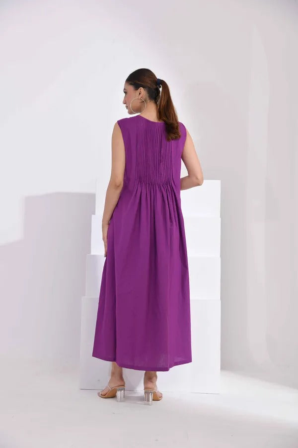 Women Elegant Purple Sleeveless Maxi Dress with Pin-Tuck Detail and Pockets